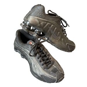 Nike Shox R4 Black Max Boy Size 5.5 Rare Sneakers Retro Tie